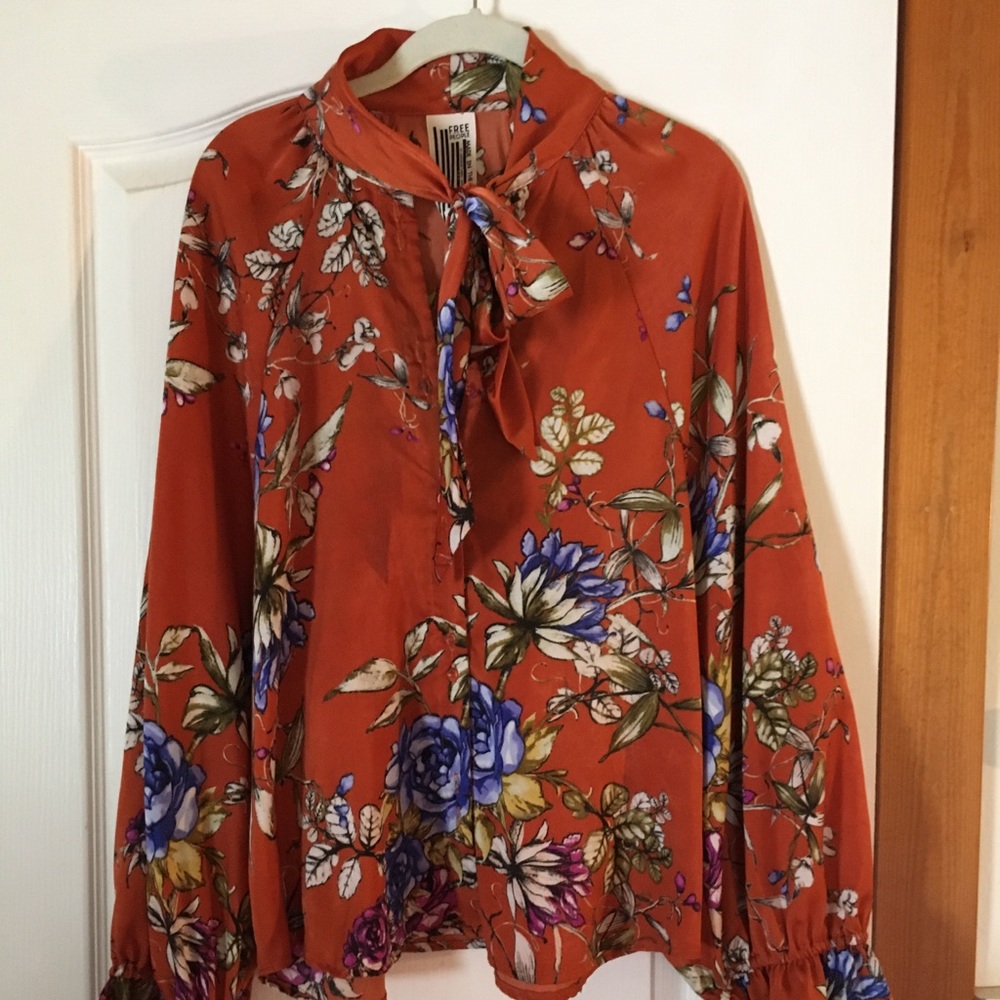 FREE PEOPLE BLOUSE